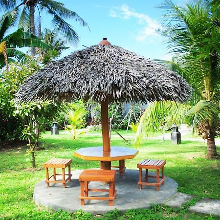 Tiara Homestay Pemuteran  Exterior photo