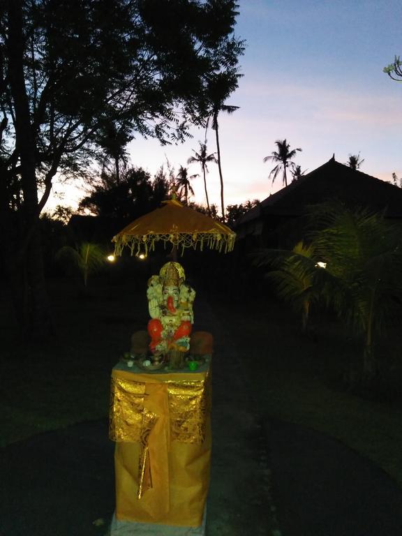 Tiara Homestay Pemuteran  Exterior photo